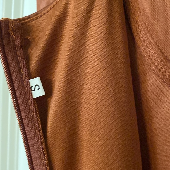 Corset satin dress. New without tag- only tried on once but never wore it out. - Picture 4 of 4